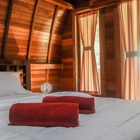 Lumbung Temu Homestay Ungasan Buitenkant foto