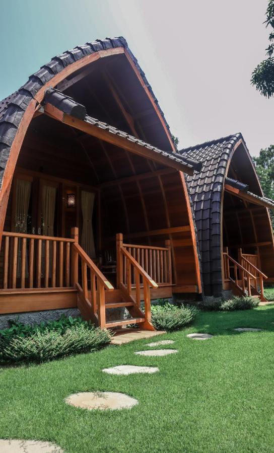 Lumbung Temu Homestay Ungasan Buitenkant foto
