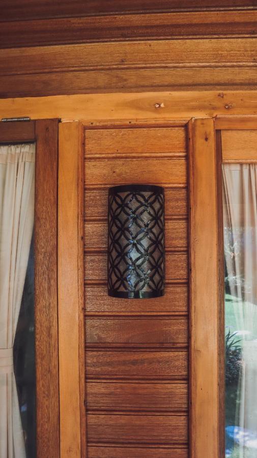 Lumbung Temu Homestay Ungasan Buitenkant foto